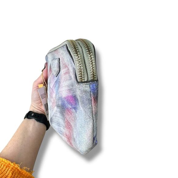 Aimee Kestenberg NWT Violet Brushed Metallic Genuine Leather Zipper Gala Clutch - Picture 4 of 7